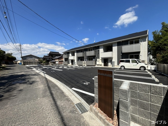 駐車場 corzy cort下曽根