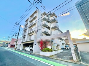プレアール鷹の巣Ⅲ