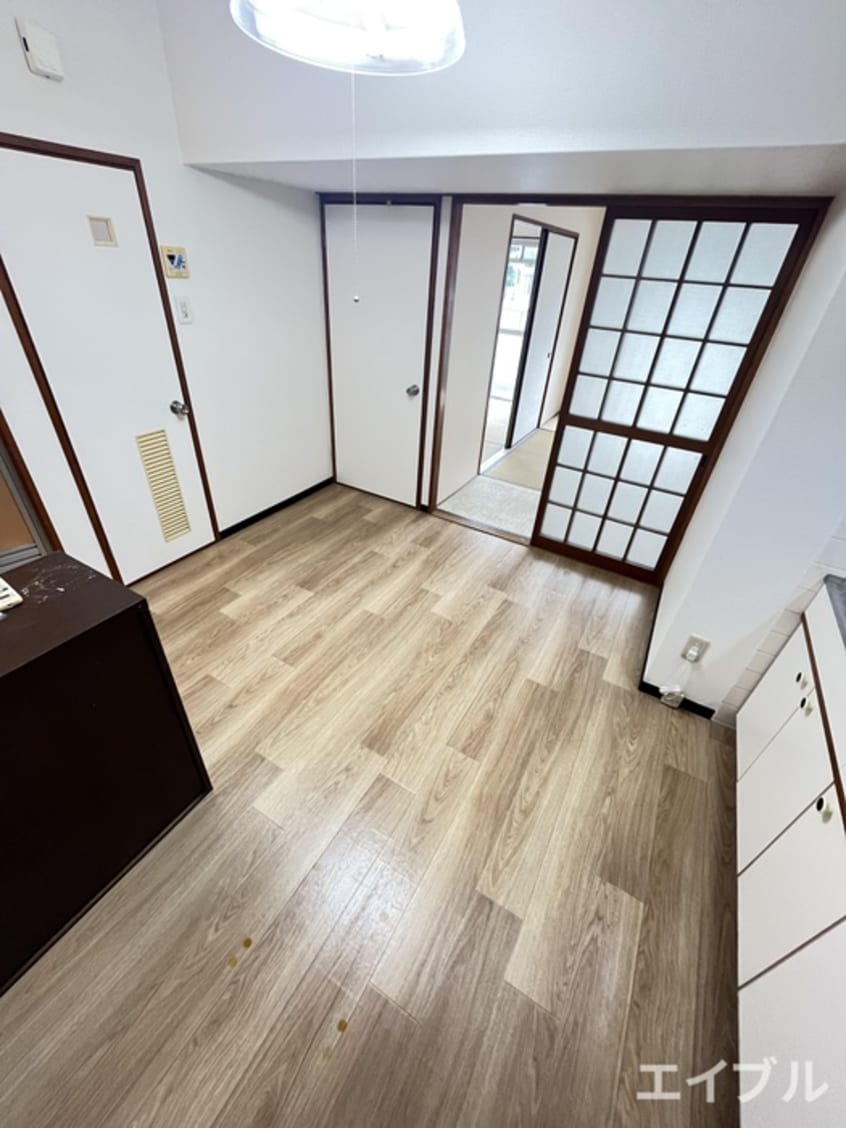 居室 シャトレ松尾