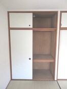 収納 シャトレ松尾