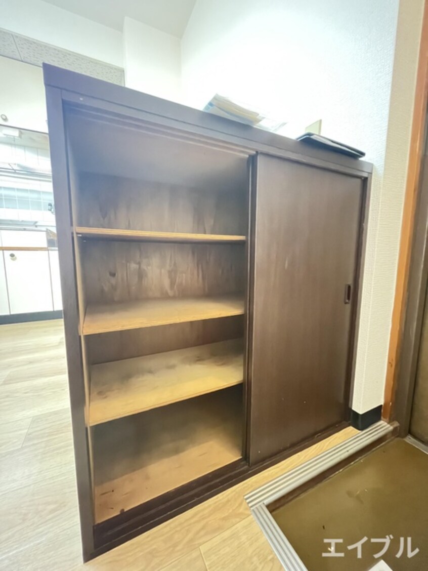 靴箱 シャトレ松尾