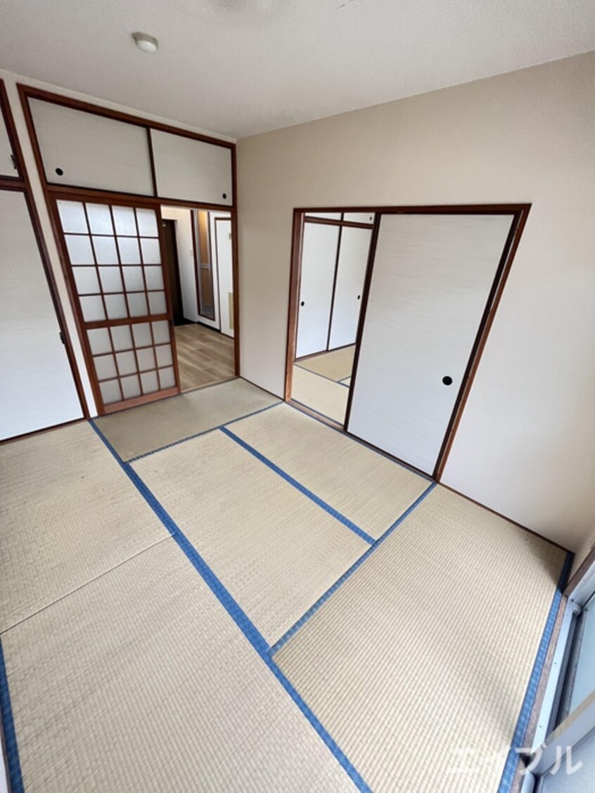居室 シャトレ松尾