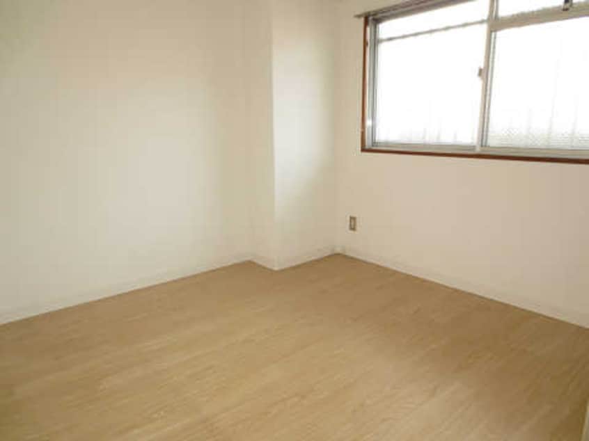 居室 ギャラン春の町