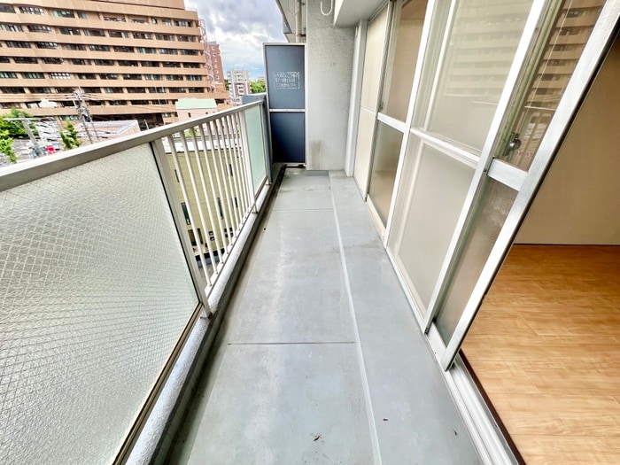 ベランダ・バルコニー ギャラン春の町