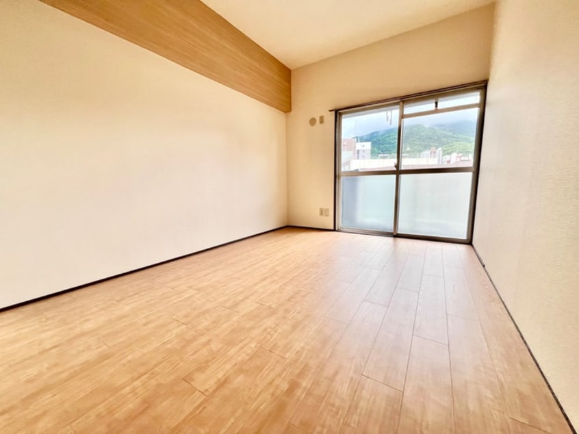 内観写真 ギャラン春の町