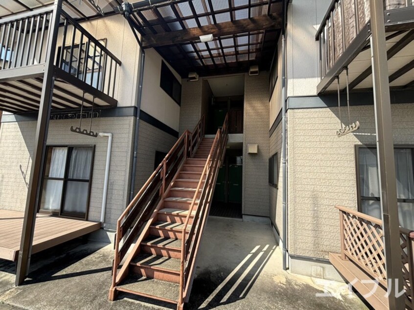 エントランス部分 ピアチェ－レ高瀬