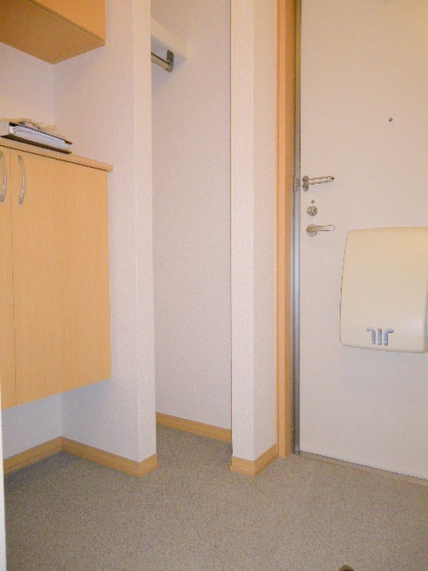 玄関 ウィットエブリＣ棟