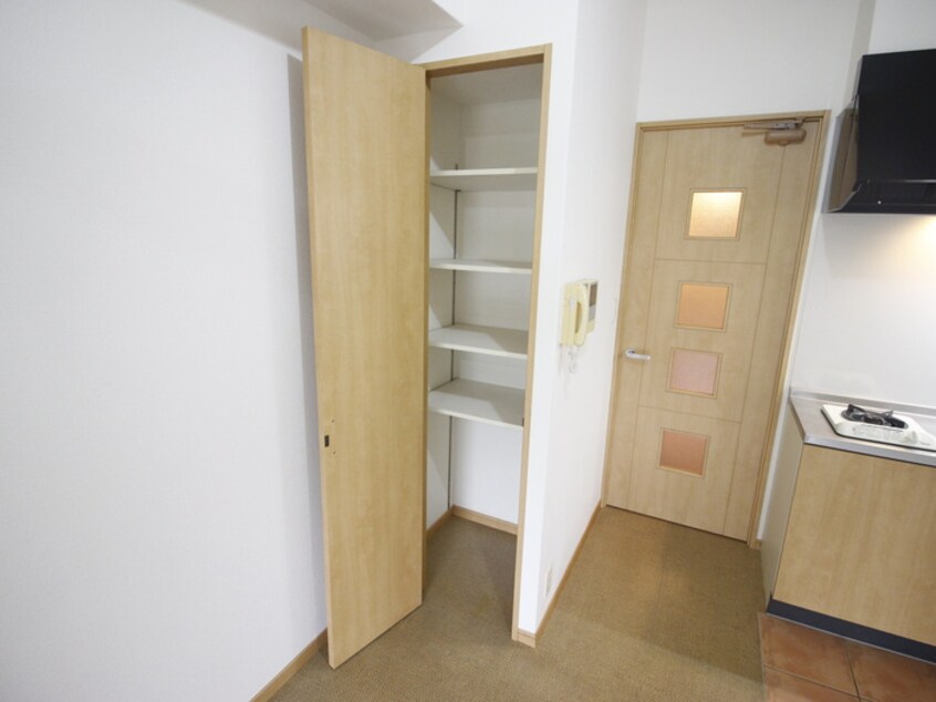 収納 リ－ド大手町