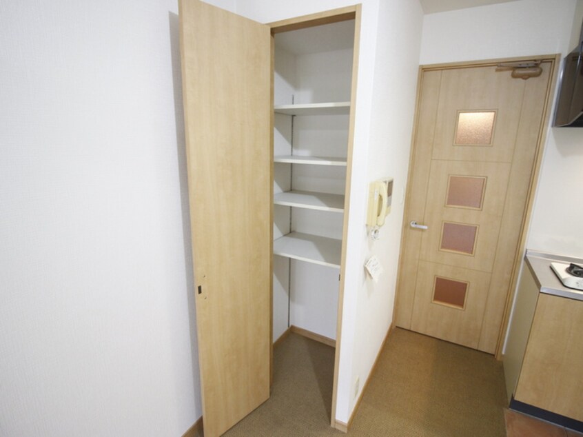 収納 リ－ド大手町