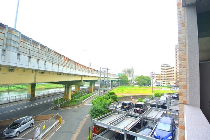 室内からの展望 リ－ド大手町