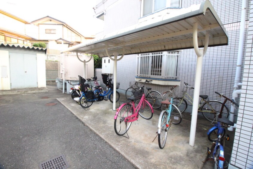 駐輪場 エクセレントエトウⅢ
