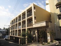 ﾛｰｽﾞﾓﾝﾄ・ﾌﾚｱ別府駅前(411)