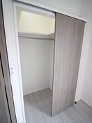 収納 ネストピア博多ガ－デン（702)