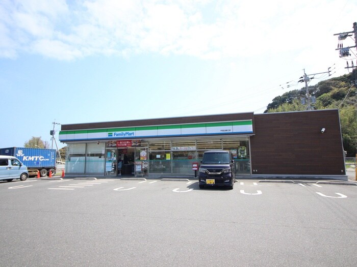 ファミリーマート門司白野江店(コンビニ)まで1200m カ－サフェリ－チェ
