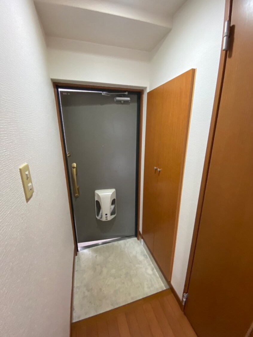 玄関 Ｊ－スクエア