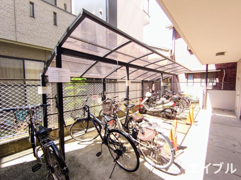 駐輪場 アーバンライフ博多