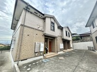 シャルマンヒルＡ