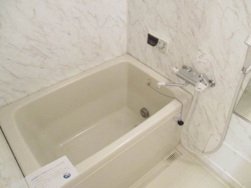 バス／シャワールーム等 ライトニングエクセレンス