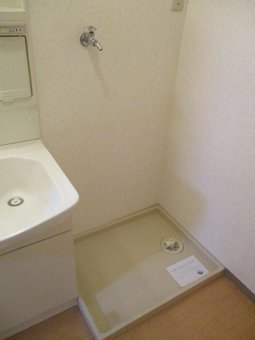 洗濯機置場 ライトニングエクセレンス