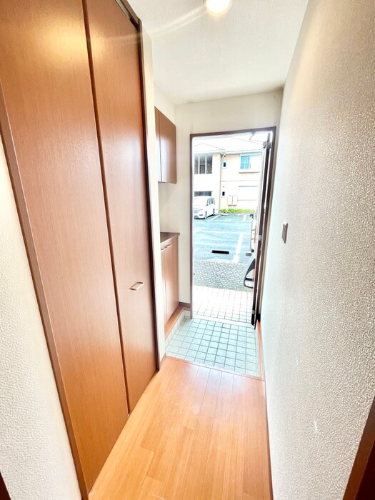 玄関 カーザ上の原　Ａ棟