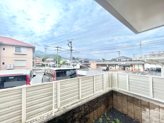 室内からの展望 カーザ上の原　Ａ棟