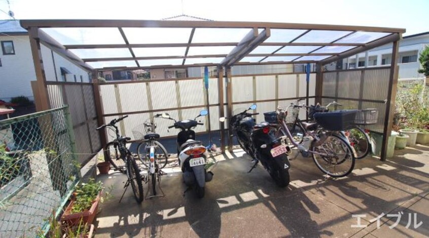 駐輪場 塚本コーポ