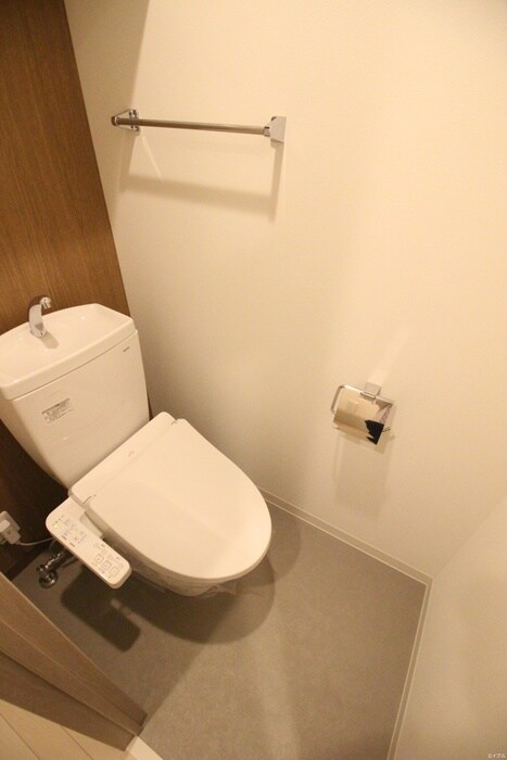 トイレ Modern Palazzo 博多駅 Abroad