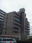 エストヴィラ東福岡の外観