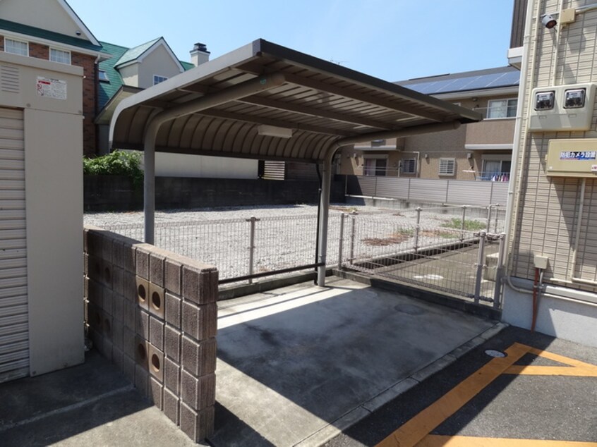 駐輪場 ブリエヴェ－ル都