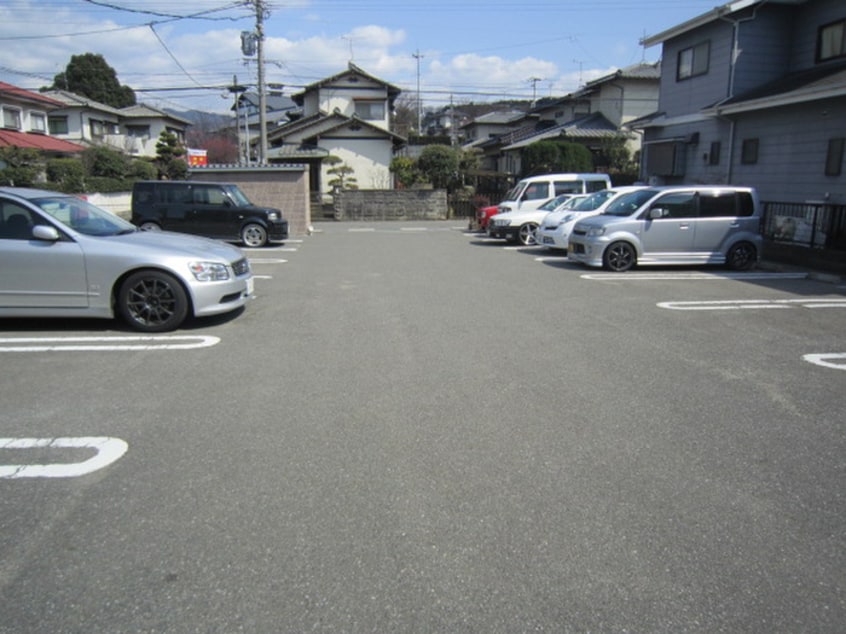 駐車場 カロンＣ