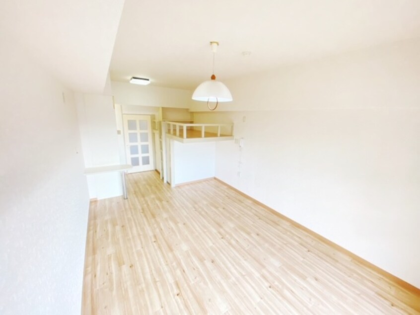 居室 けやき通り内山