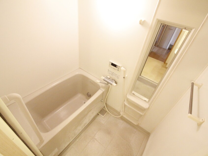 バス／シャワールーム等 パークサイド ソレイユ