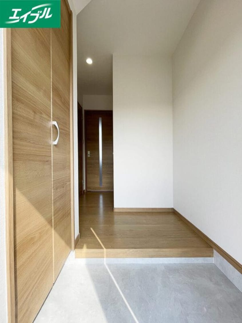 玄関 ブエナカーサ県立大前Ⅱ