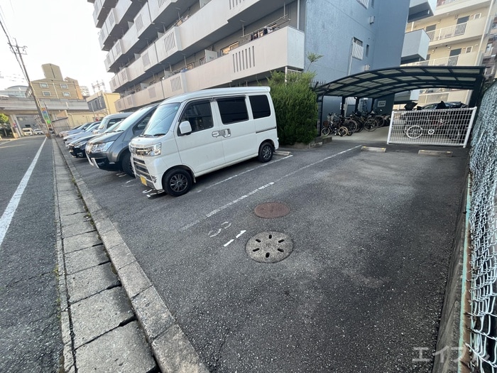 駐車場 長沼ビル