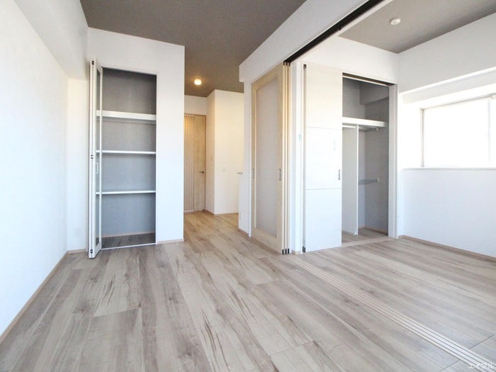 居室 ギャラクシー空港東