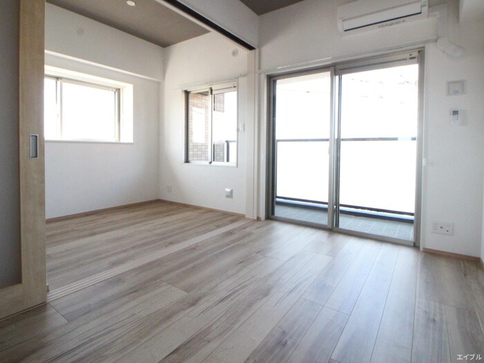 居室 ギャラクシー空港東