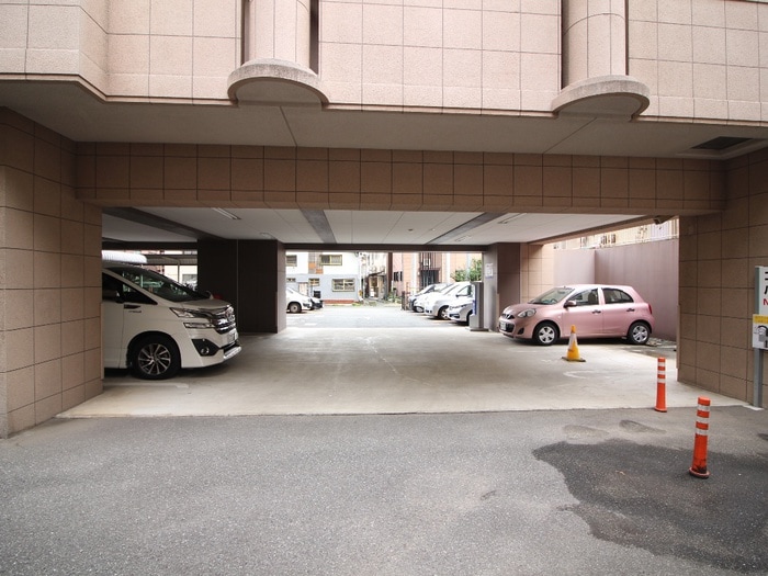 駐車場 CAVANA天神