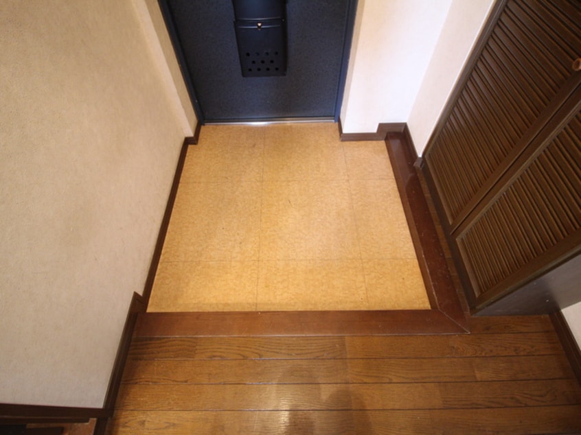 玄関 エクレール長者原