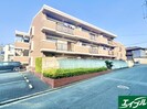 秋山マンションの外観