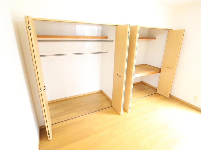 収納 エスポワール・イブ