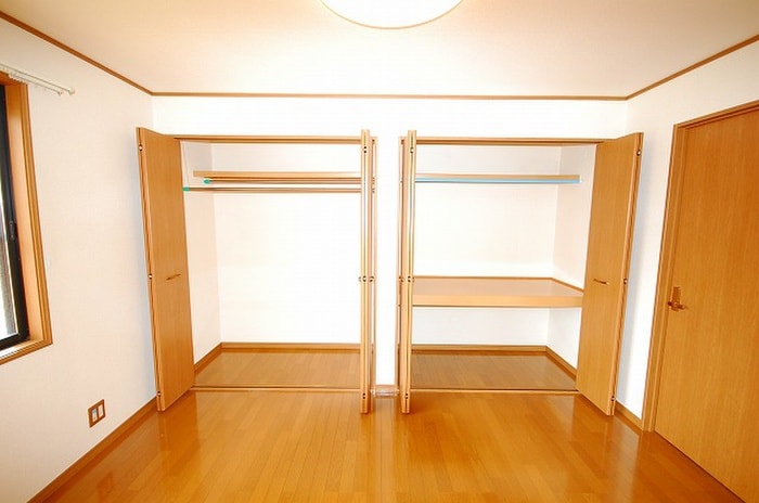 収納 ルポ田原２１