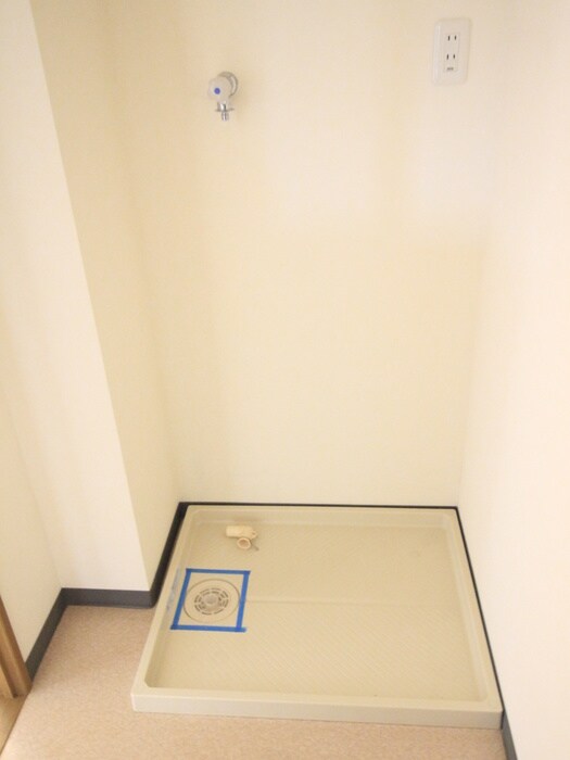 洗濯機置場 リッシュ・アヴェニール