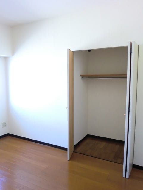 収納 パストラールハイム