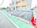 駐車場 エミグランド感田