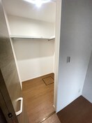 収納 エミグランド感田