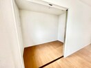 居室 エミグランド感田