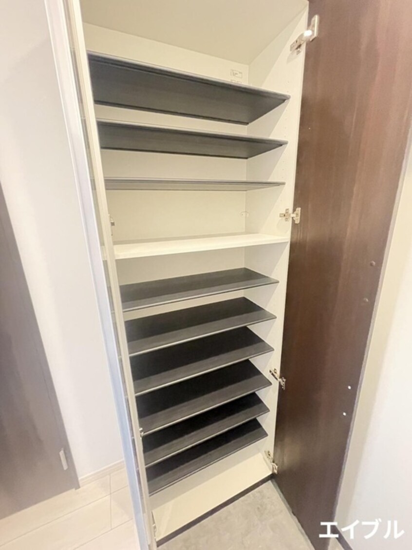 靴箱 THE　NOBLES久留米西町