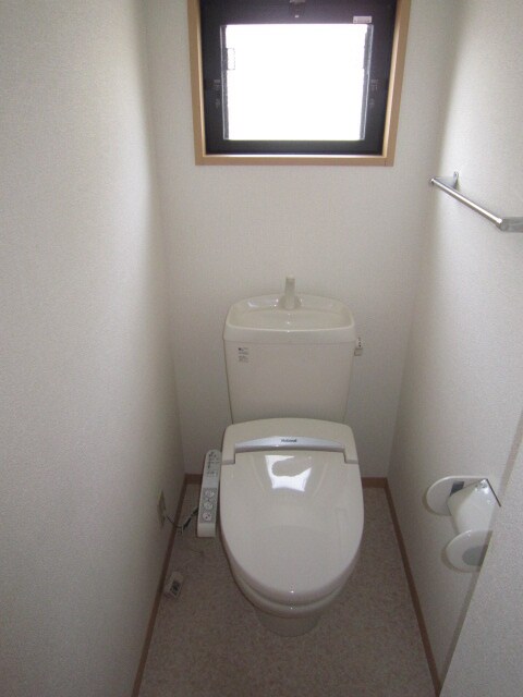 トイレ カ－サ森