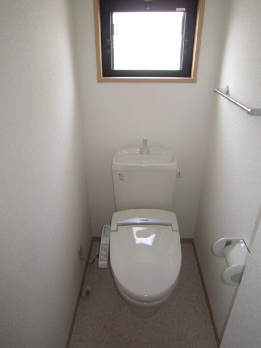 トイレ カ－サ森