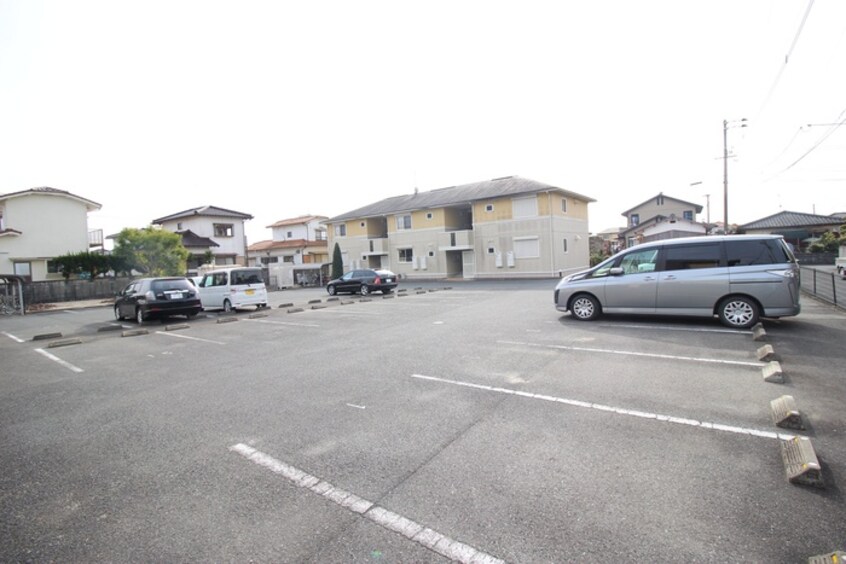 駐車場 ボヌール和　B棟